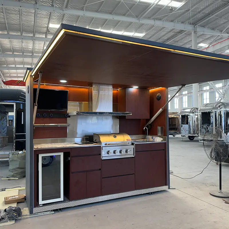 2,2-meetrine väliköögipott