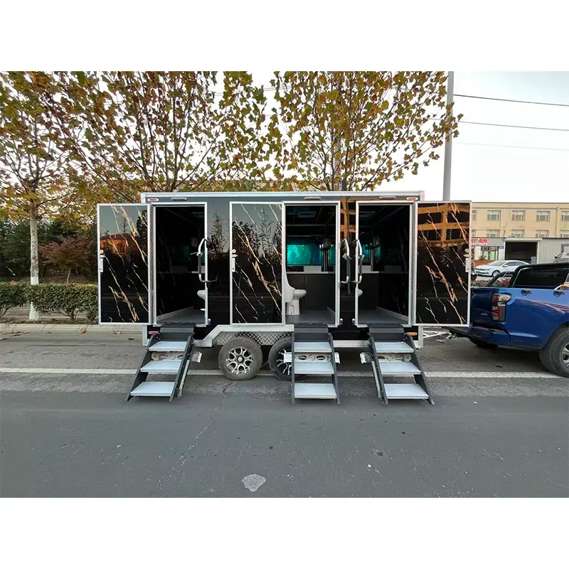 Three Station Commercial WC treiler